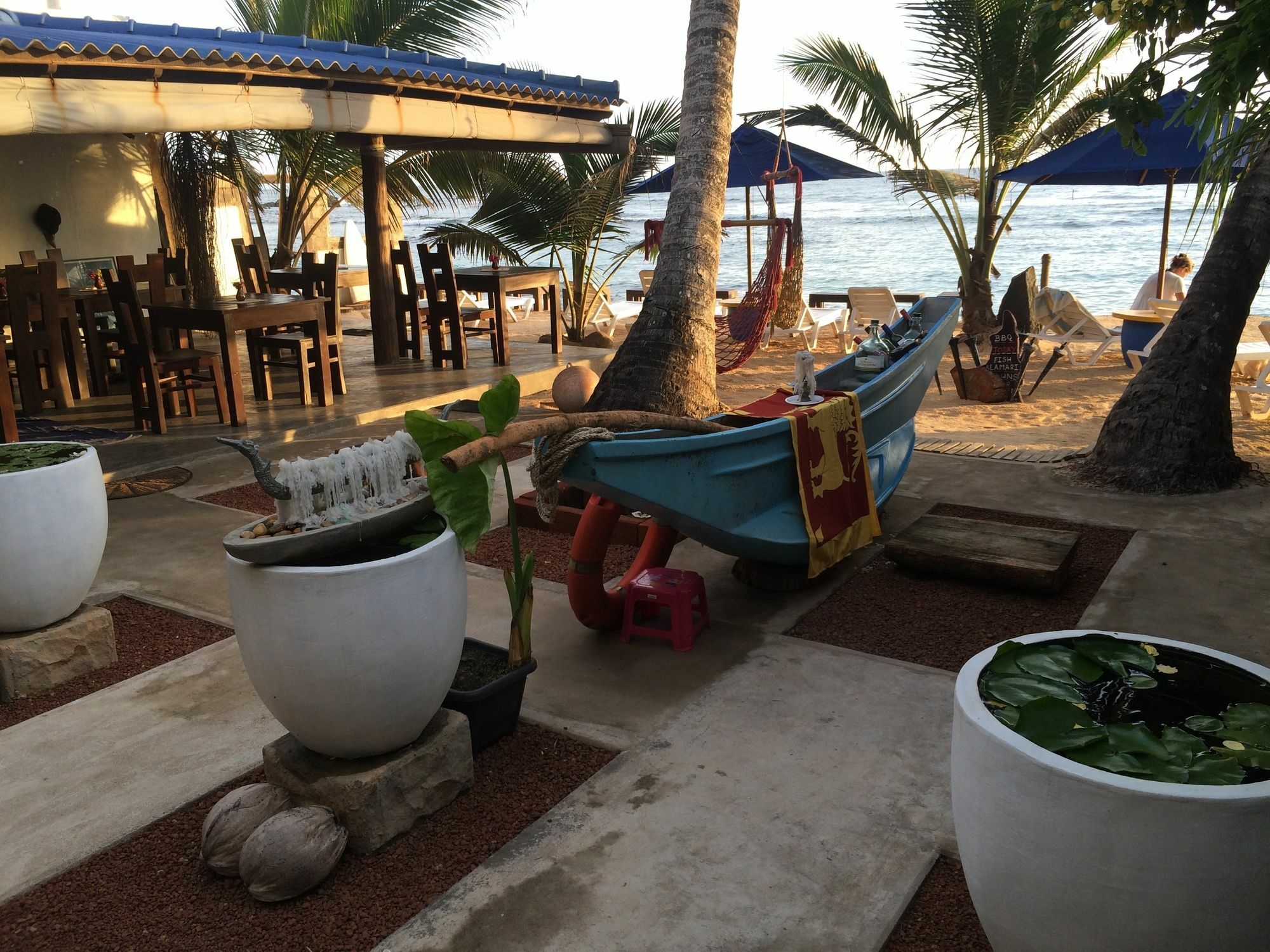 Beach Castle Unawatuna Bagian luar foto
