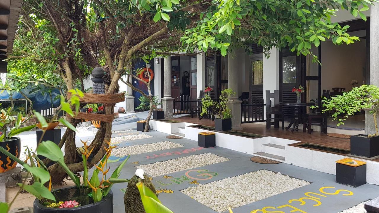 Beach Castle Unawatuna Bagian luar foto