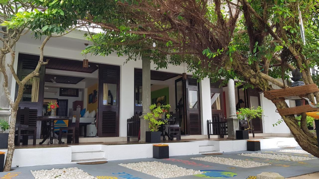 Beach Castle Unawatuna Bagian luar foto