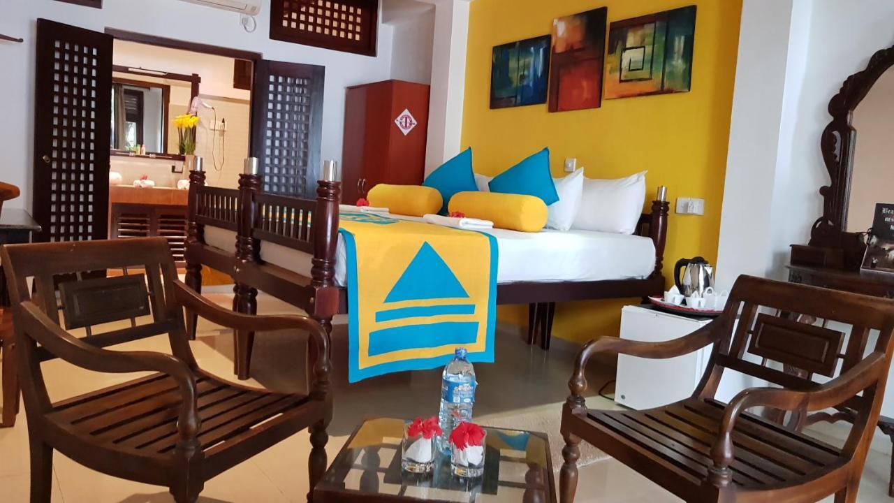 Beach Castle Unawatuna Bagian luar foto